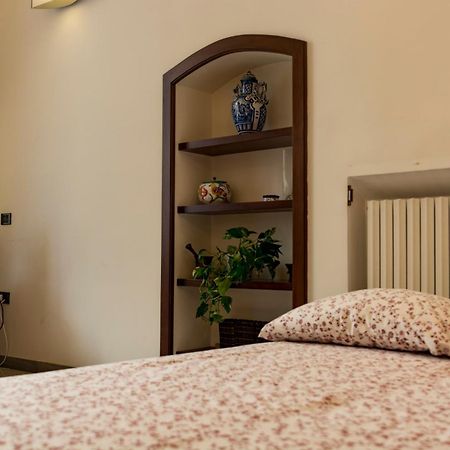 נאפולי Charming Apartment מראה חיצוני תמונה